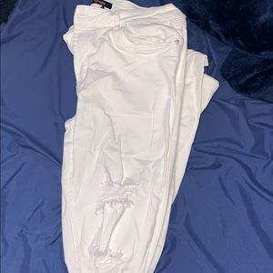 White ripped skinny jeans